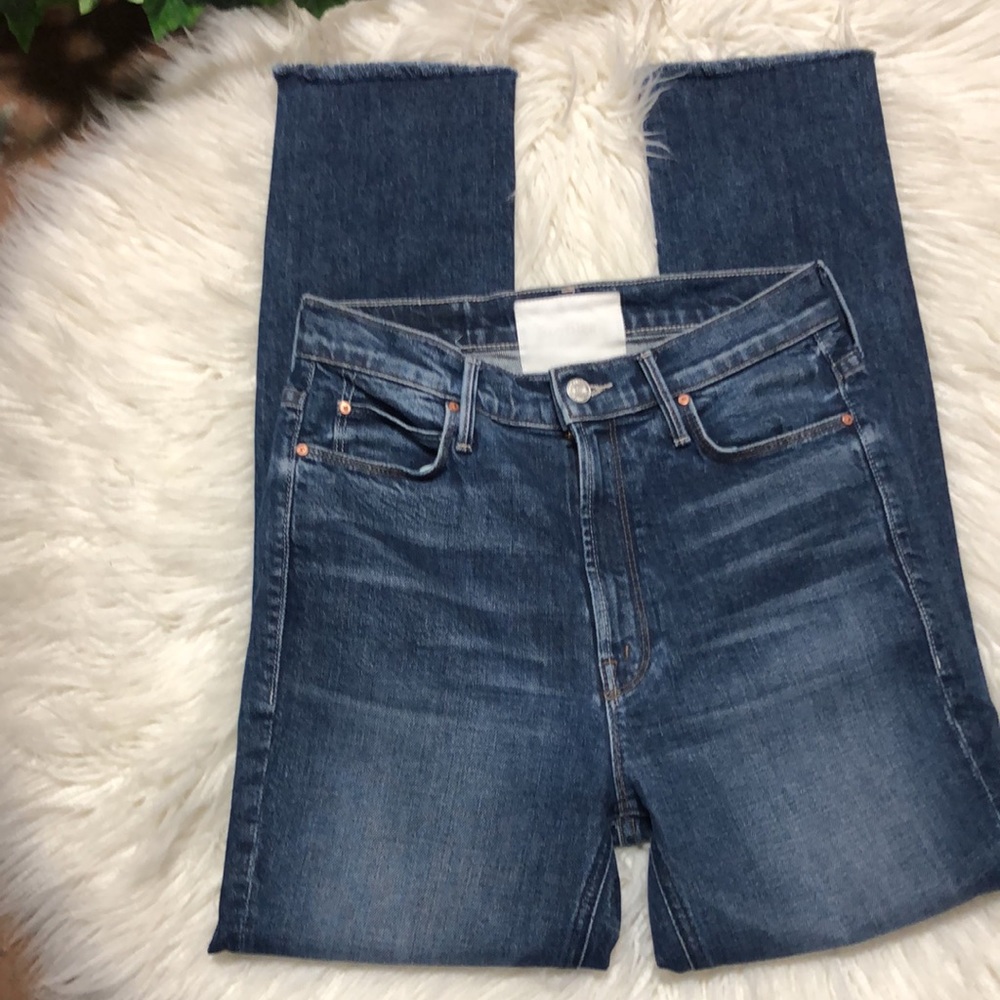 MOTHER SUPERIOR The Dazzler ankle fray jeans. Size27 Color is Painfully Obvious.